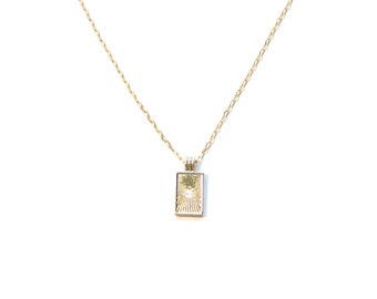 Cali  Starburts Pendant Necklace