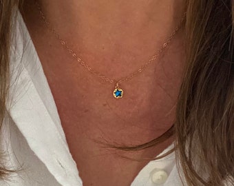 Collar de estrella relleno de oro • Joyería Stella Blue