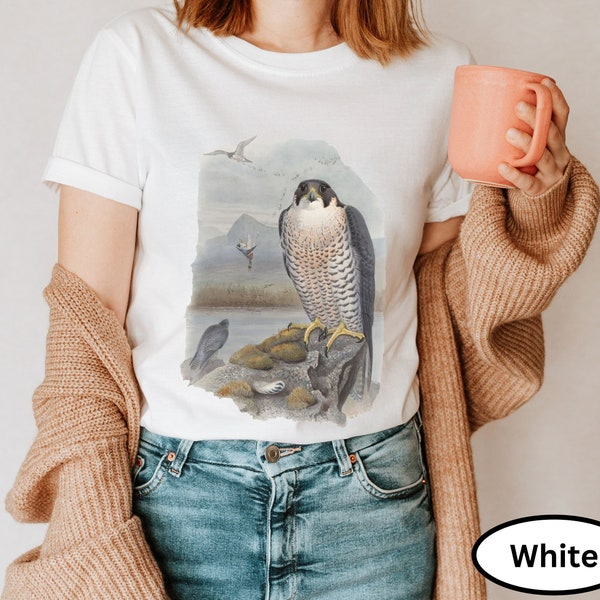 Peregrine Falcon Shirt | Falcon Sweatshirt | Falconry Gifts | Birdwatching t-shirts | Birding Shirt