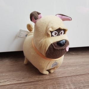 Official The Secret Life of Pets Mel Soft Plush Toy Whitehouse Leisure Pug Dog Small