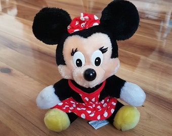Euro Disney Minnie Mouse knuffel EuroDisney vintage retro knuffeldier Disneyland rode witte stippen rok jurk zeer zeldzaam