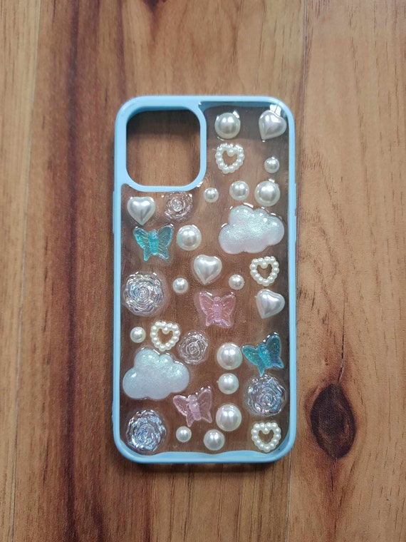 handyhüllen mit ösen Handyhülle für iPhone 16 er Modelle mit Ösen für Handyketten & Handybänder  | transparent | NOOMYA – NOOMYA