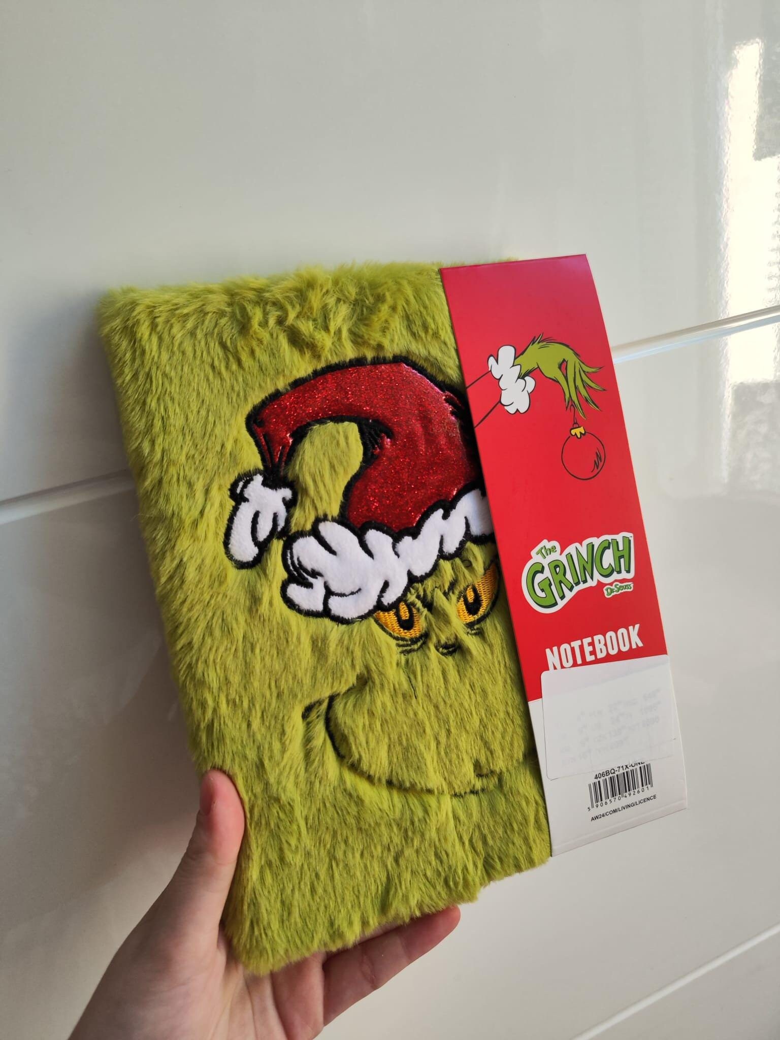 GRINCH Fluffy Notebook – Weiches Plüsch-Notizbuch Für Kinder Mit Kultmotiv