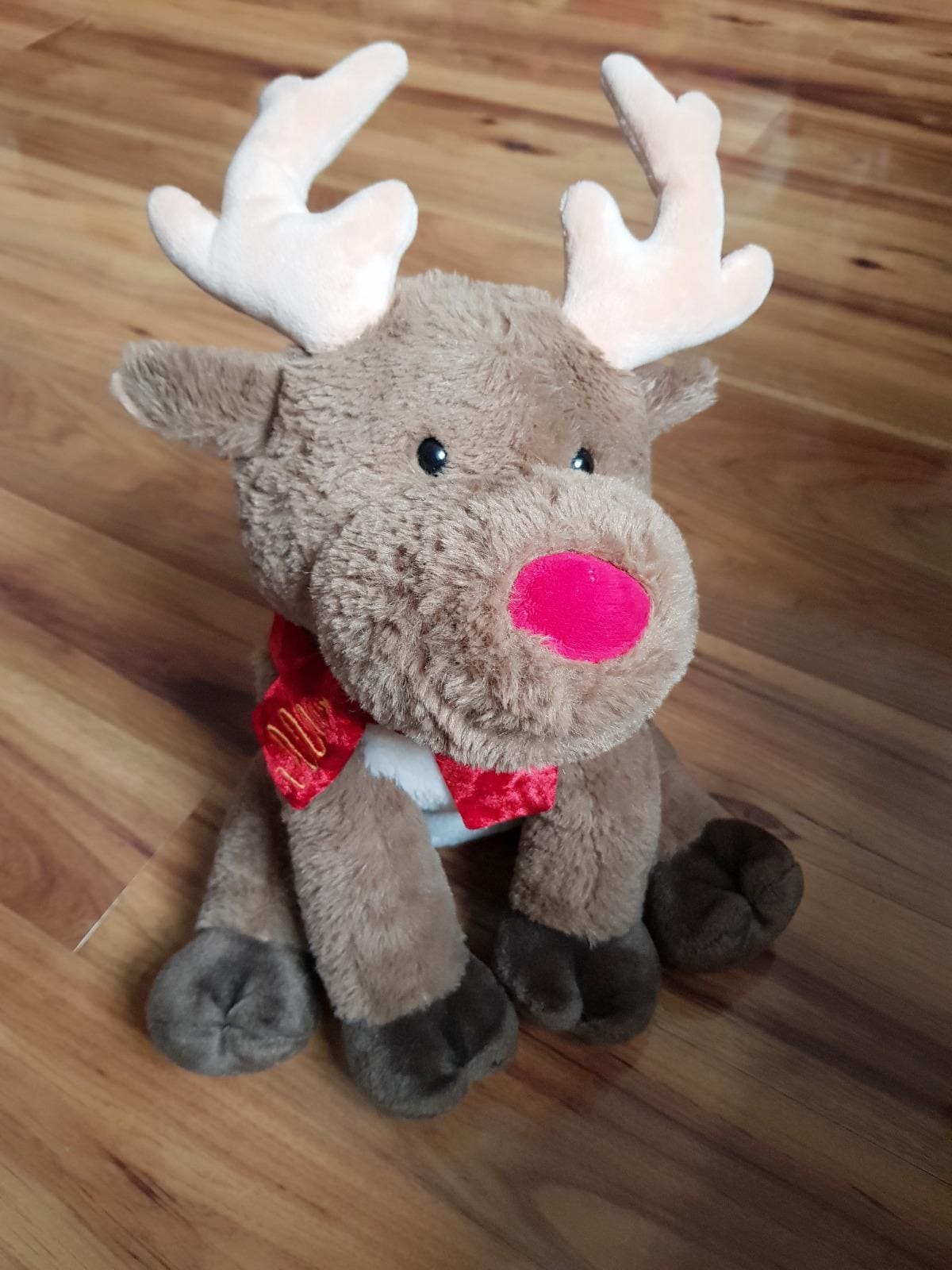 ルドルフ 赤鼻のトナカイ キールトイ ぬいぐるみ 座る ソフトトイ