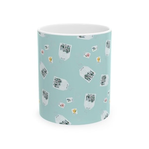Taza de té con bolsitas de té de limón y arándanos / Taza de cerámica con estampado de bolsitas de té / Regalo único para amantes del té / Decoración de cocina divertida