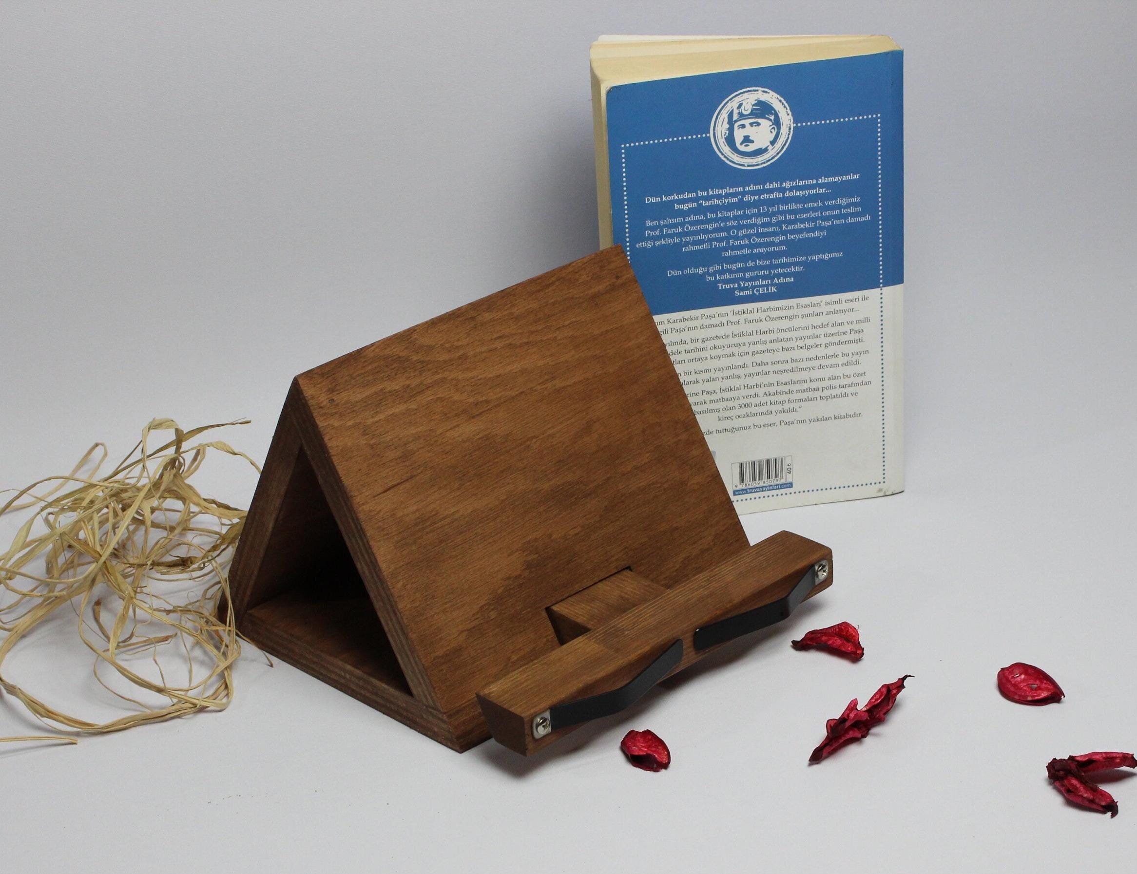 Leggio Triangolare In Legno 14x25x16 Cm – Supporto Per Libri, Tablet E E-reader, Regalo Per Lettori - 4