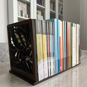 Boekenplank op tafel, uniek houten boekenrek met decoratieve boekensteunen, boekenbureauorganizer, boekenhouder op tafel, beste cadeaus voor lezers
