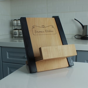 Soporte de madera personalizado para libros de cocina: soporte plegable para libros de recetas - Regalo de cocina personalizado para mamá, regalo para el Día de la Madre, soporte de libro abierto personalizado