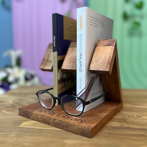 Personalized Triangle Book Stand - Custom Engraved Gift for Readers, Bedside Book Page Holder