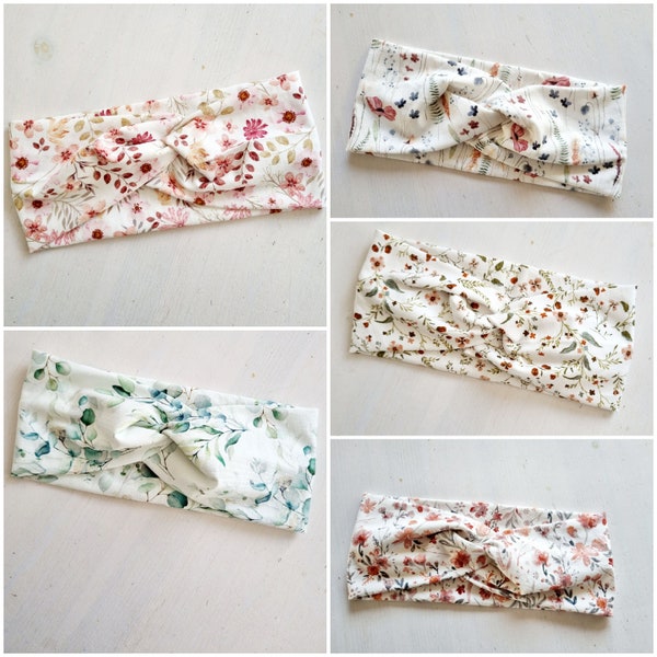 Girls' headband with high stretch content made of jersey with flowers