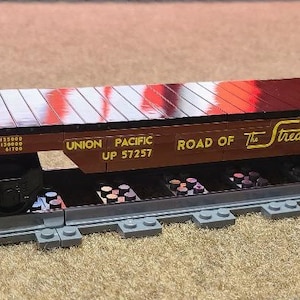 Custom Train Union Pacific 04 Flat Car &quot;Please Read Description&quot; Building Blocks