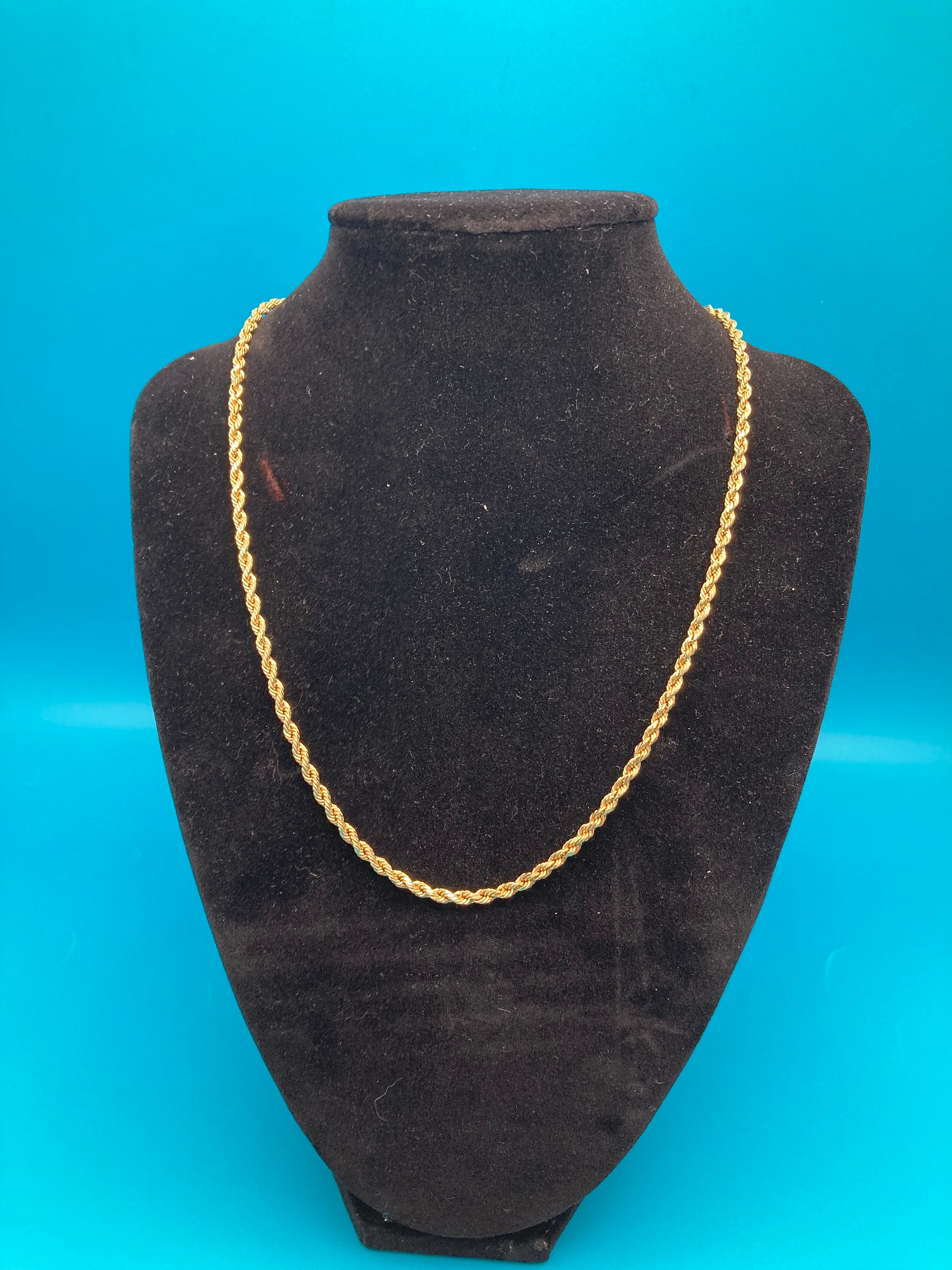 Nuragold jewelry outlet