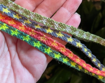 12 Bracciali Dell'Amicizia A Forma Di Stella Con Biglietti Di Auguri - Regolabili Per Team E Dipendenti