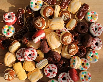Miniature 1:6 Scale Donuts Set of 6 Polymer Clay Dollhouse Food Sprinkle Chocolate Buttermilk Bar Red Velvet Coffee Caramel