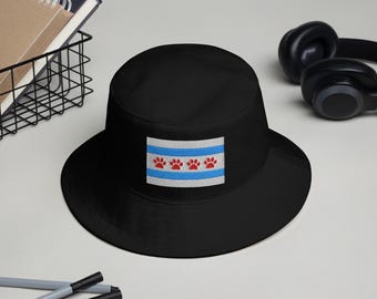 Chicago Paw Print Bucket Hat – Embroidered Flag Design for Dog Lovers