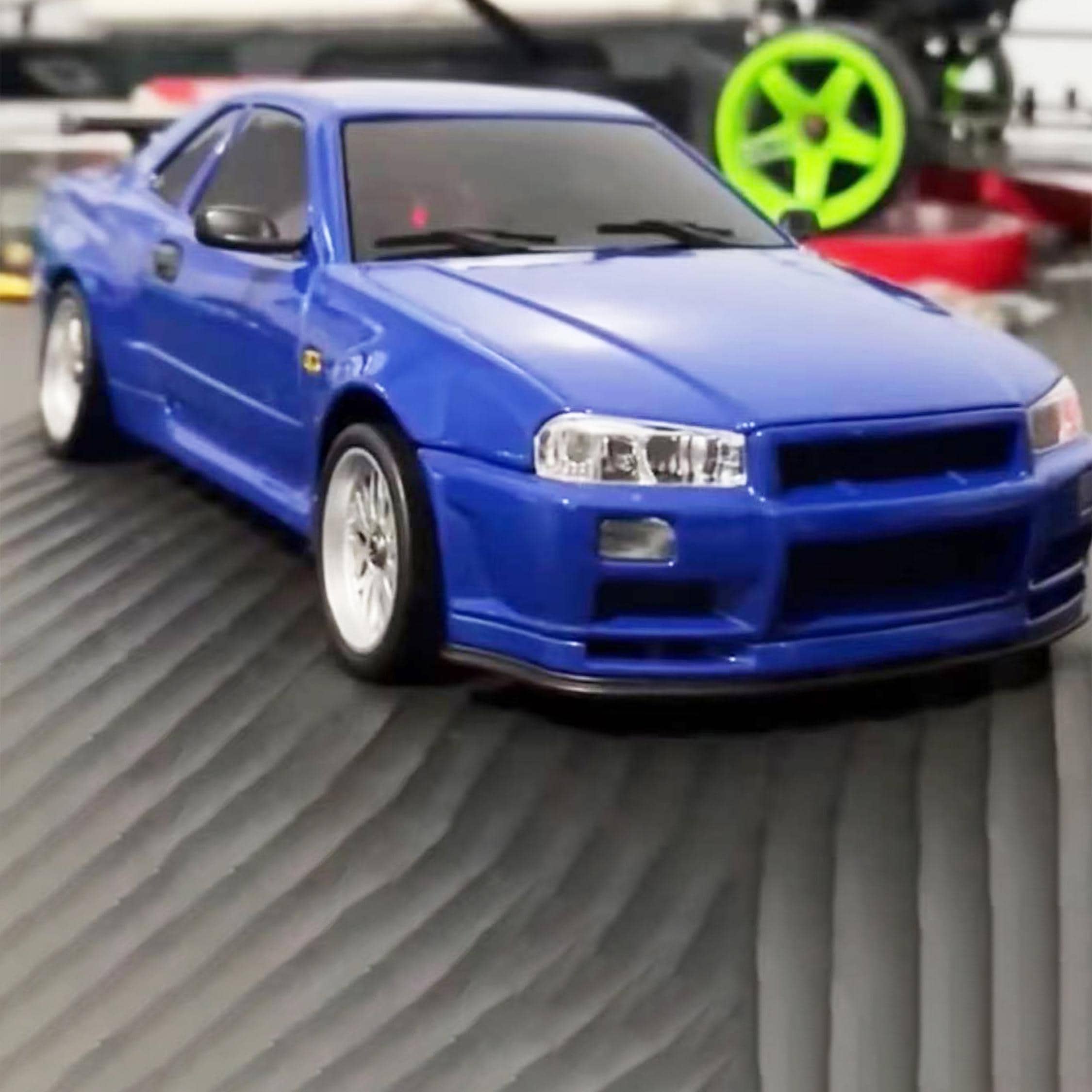 Skyline R34-style RC Drift Car: 1/18 Scale, Remote Controlled - Etsy