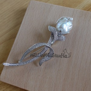Tulip Baroque Pearl Brooch/Floral Pearl Brooch/Pendant & Brooch 2 in 1
