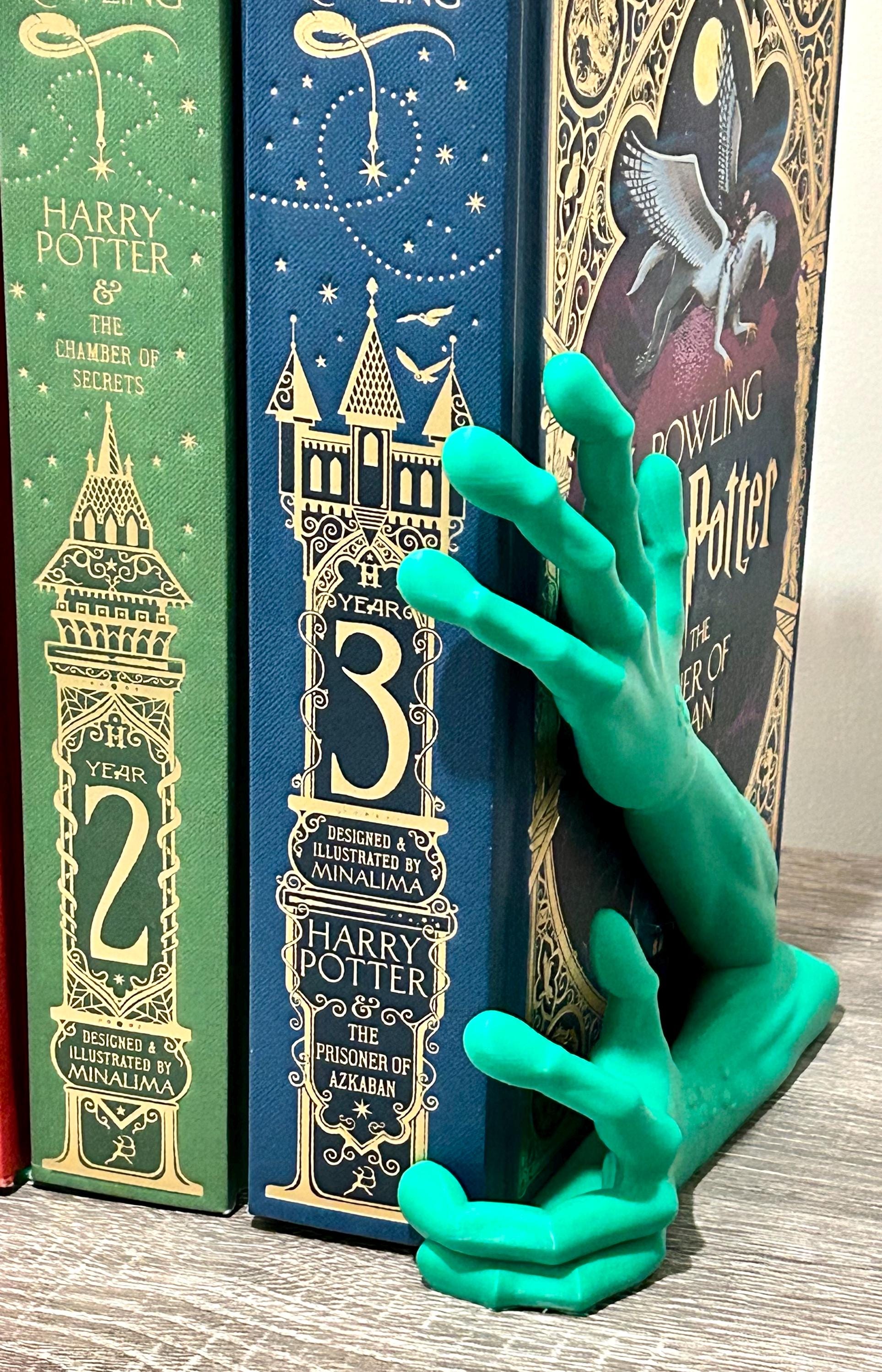 3D Printed Alien Bookend – Unique Sci-fi Decor, Creepy Alien Shelf ...