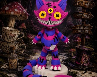 Cheshire Cat Creepy Doll | Wonderland Inspired 3D Printed Figure | Creepy Cute Grinning Cat | Dark Fairytale Shelf Decor | Spooky Cat Gift