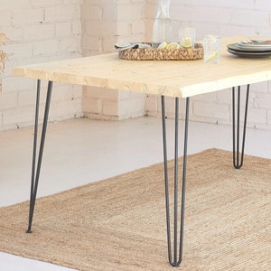 Table en bois, table à manger Tanaru Blenom, rectangulaire en bois naturel durable et pieds en épingle à cheveux en fer naturel, couleur noire. image 8