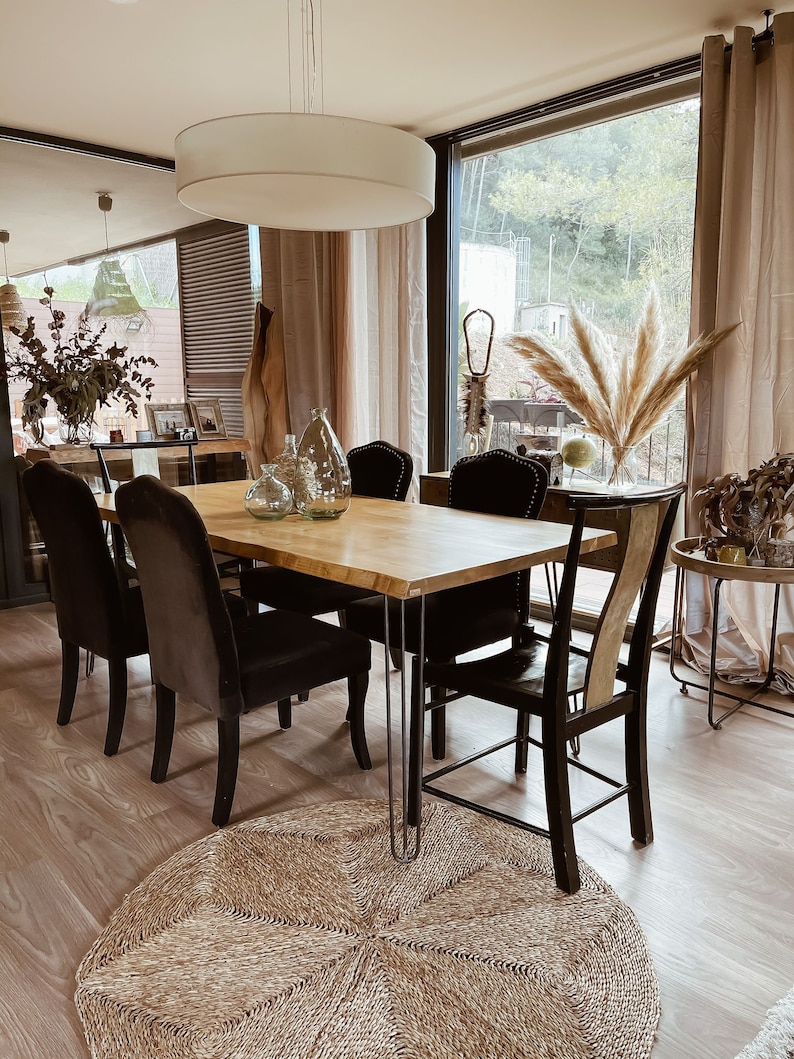 Table en bois, table à manger Tanaru Blenom, rectangulaire en bois naturel durable et pieds en épingle à cheveux en fer naturel, couleur noire. image 2