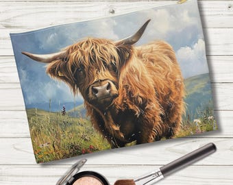 Highland Cow Accessory Pouch, Gift for Cow Lovers, Makeup Bag, Cute Pencil Case, Zippered Pouch, Scottish Highland Cattle