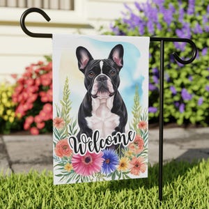 Französische Bulldogge Geschenk, Gartenfahne, Sommerhunde-Yard-Fahne, Frenchie Mama vorhanden, Frühlings-Willkommensfahne, schwarz-weiß-gescheckte französische Bulldogge