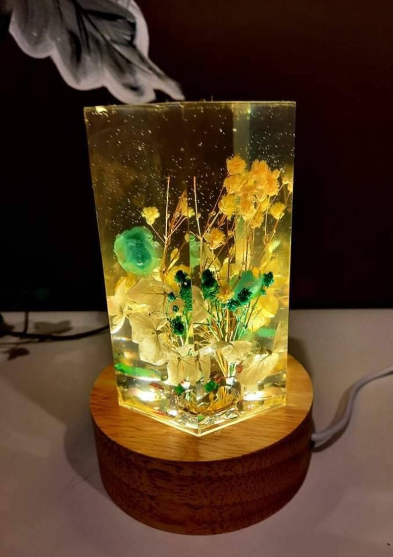 Customised Epoxy Resin Lamp With Dried Flowers Night Light Etsy