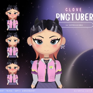 Puede incluir: Una ilustración digital de un personaje de dibujos animados con cabello rosado, que lleva una chaqueta rosa, pantalones negros y un collar negro con la palabra "HELLO" en él. El personaje tiene ojos azules, cejas negras y una nariz rosa. El fondo es un degradado púrpura y azul con estrellas.