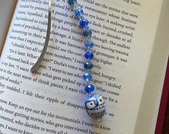 beaded owl bookmark // bird shepherd hook bookmark, bird bookmark, metal bookmark, reader gift, bookish gift, book lover gift