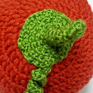 Pumpkin Shaped Knitted Beanie for Baby/ Orange Crochet Hat for Baby/ Unisex Knitted Hat for Babies/ Fall Color Hat/ Autumn Beanie image 4