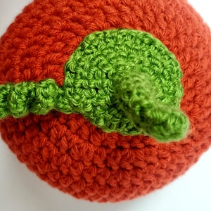 Pumpkin Shaped Knitted Beanie for Baby/ Orange Crochet Hat for Baby/ Unisex Knitted Hat for Babies/ Fall Color Hat/ Autumn Beanie image 2
