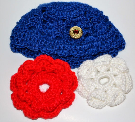 Knitted beanie hat for dolls/ Blue knitted hat with two red and white interchangeable flowers