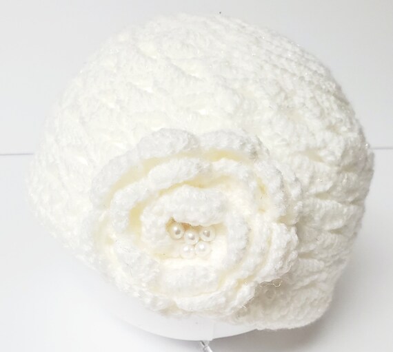 White Crochet Hat/ Knitted Hat for Girls/ Crochet Beanie/ Off White Crochet Hat with Rose