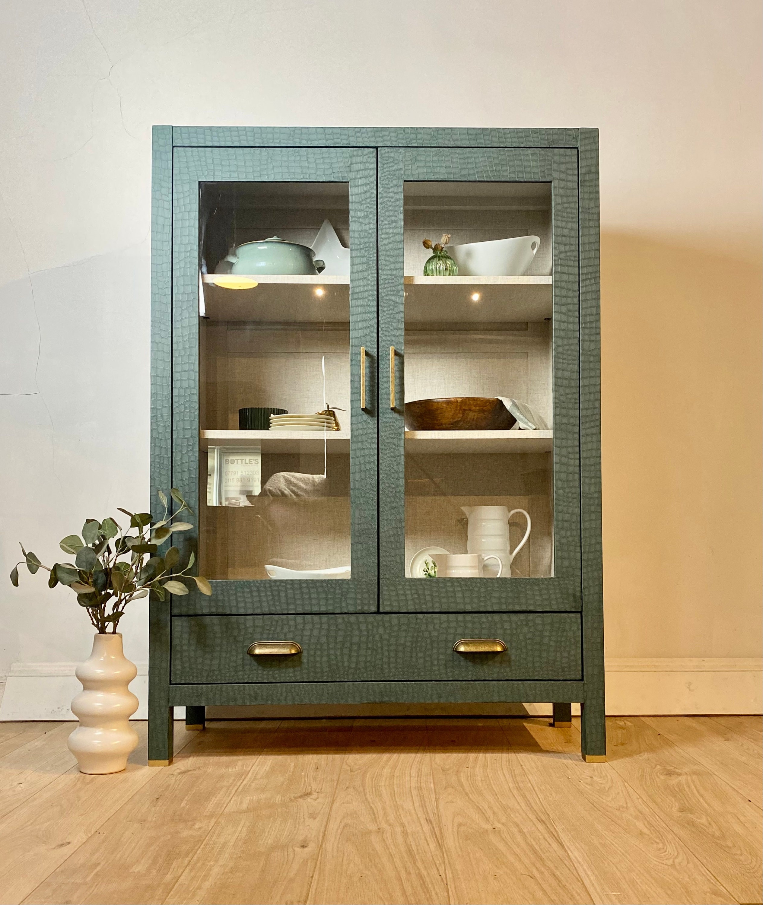 Display cabinet for crockery deals