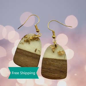 Walnut Wood and Gold Dangle Earrings, Boho Designer Earings for Women, Drop Statement Earrings, Gold Walnut Dropper Earrings, Long Earrings