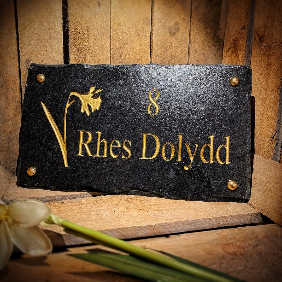 Premium Daffodil House Sign Personalised Number, House Name Slate Sign