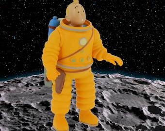 Tintin and Snowy PVC figure, Tintin in a spacesuit, 7 cm, by tintinimaginatio