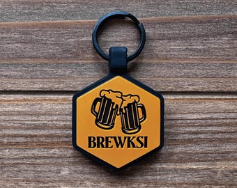 Placa de identificación de silicona para perros Beers Cheers / Identificación hexagonal para mascotas / Placa silenciosa para perros / Identificación duradera para mascotas / Placa con nombre para mascotas / Placa para collar de perro / Placa personalizada grabada para mascotas