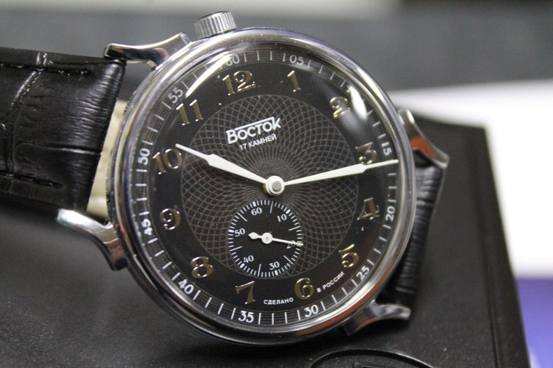 Vostok Prestige 581098-montre mécanique-russe URSS classique image 1
