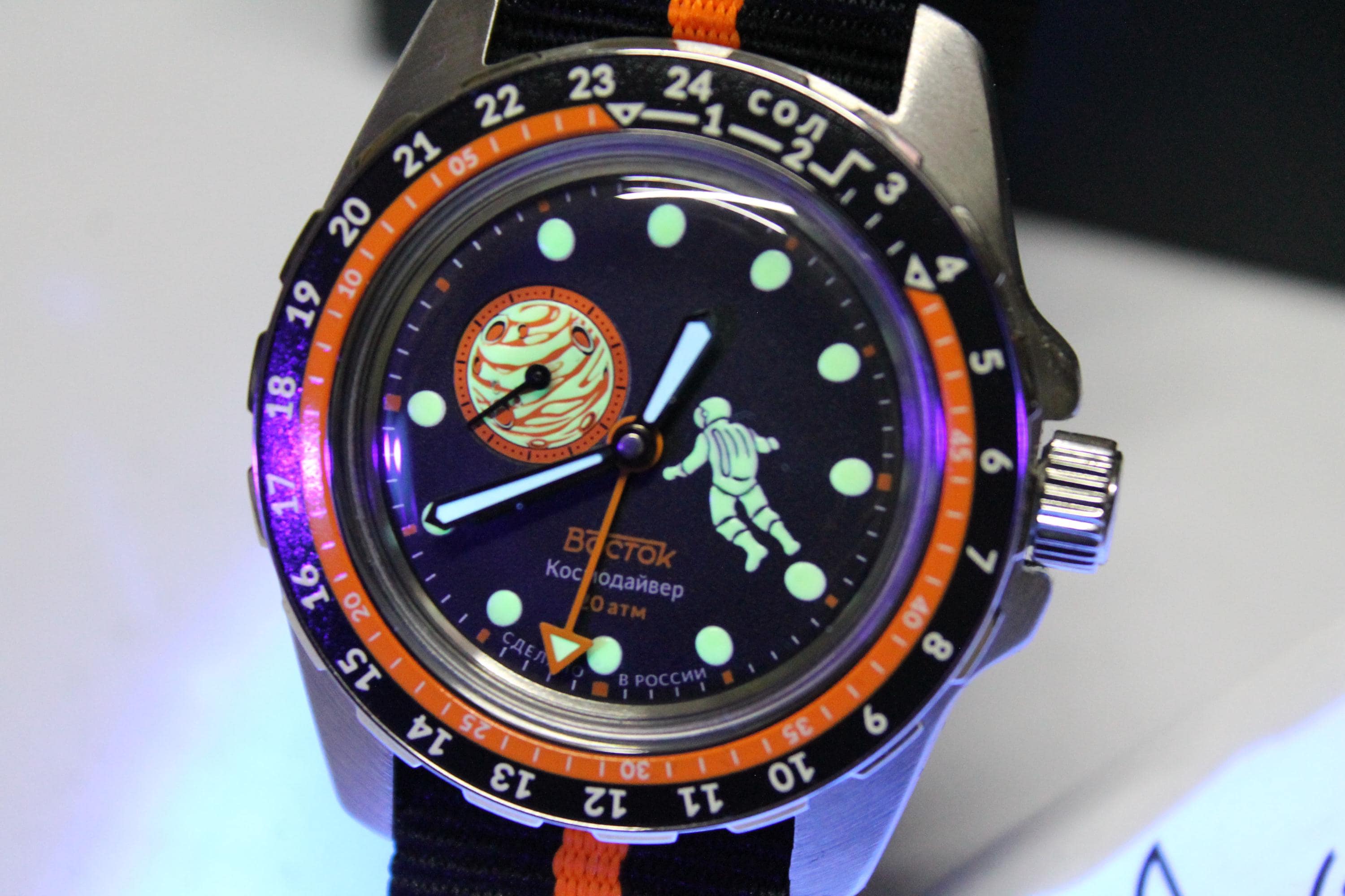 VOSTOK AMFIBIAN COSMODIVER Automatic 24h-model 2431.12/14090b