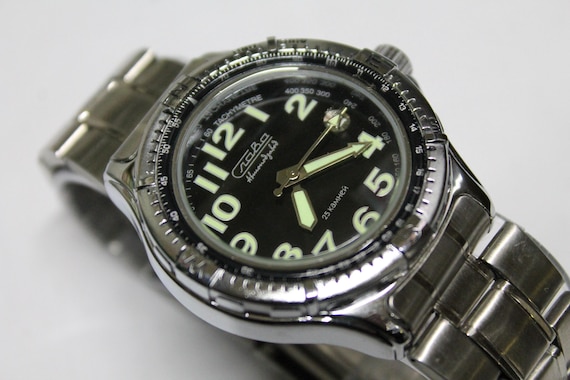 Montre russe SLAVA CLASSIC AUTOMATIQUE Montre 25 bijoux-Nos