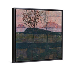 Può includere: Dipinto di paesaggio incorniciato con bordo nero. L'opera raffigura una scena con alberi, colline e montagne sotto un cielo rosa e viola. Il dipinto ha un aspetto strutturato, con pennellate visibili e una tavolozza di colori tenui.