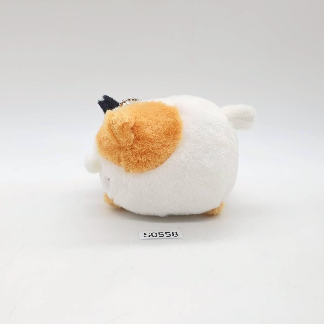 Calico Cat S558 Fuwari Korokoro Nyanko AMUSE Keychain 3.5