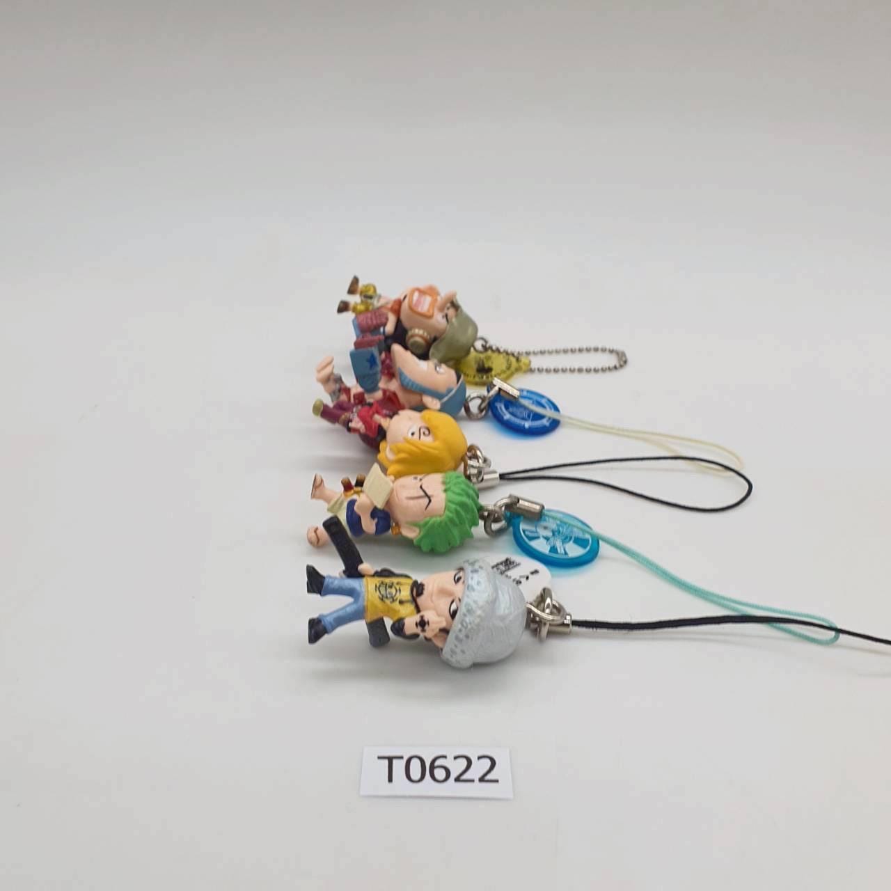 Usopp, Franky, Sanji, Zoro, Law T622 ONE PIECE Bandai Keychain Set