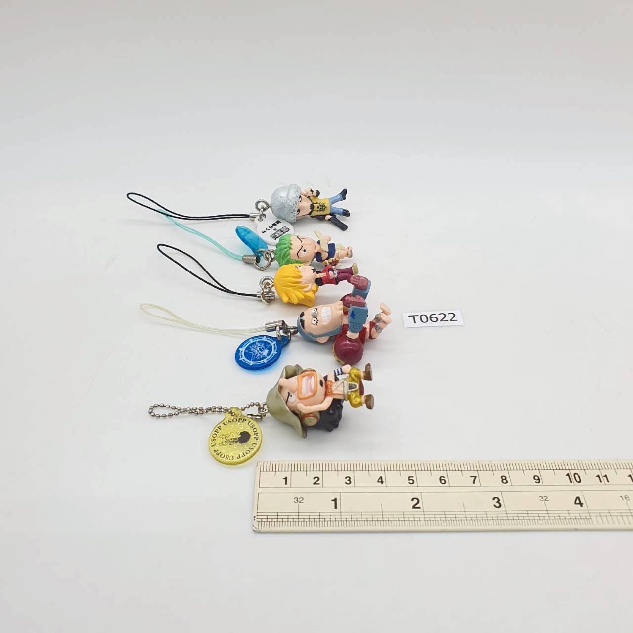 Usopp, Franky, Sanji, Zoro, Law T622 ONE PIECE Bandai Keychain Set