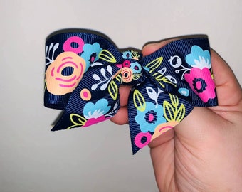 Small Bow with Flowers