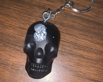 Black Skull Keychain 1