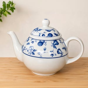Vintage British Teapot, Arthur Wood Blue White Fruit Design, English Ceramic Tea Pot, Cottage Kitchen Decor, Glossy Round 35 US fl oz