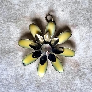 Enamel Metal Flower Pendant | Yellow Daisy | Rhinestone Center | Jewelry Making Supply | Craft Component